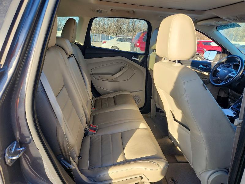 98466675 :رقم المزاد ، 1FMCU0J90EUE25972 vin ، 2014 Ford Escape مزاد بيع