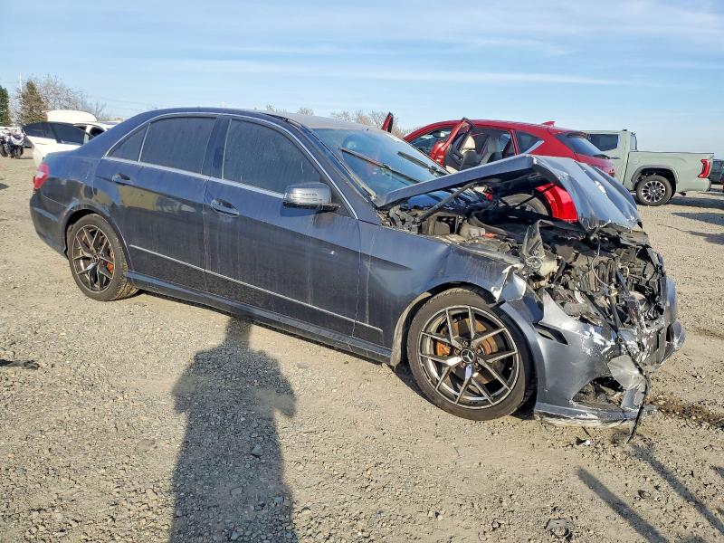 2011 Mercedes-benz E მანქანა იყიდება აუქციონზე, vin: WDDHF5GB2BA379298, აუქციონის ნომერი: 74673735