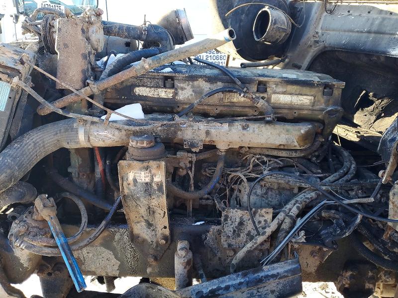 1993 Whitegmc Conventional მანქანა იყიდება აუქციონზე, vin: 4V1JDBRE9PR822452, აუქციონის ნომერი: 73625085