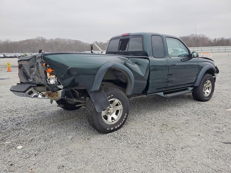 98943415 :رقم المزاد ، 5TESM92N82Z090768 vin ، 2002 Toyota Tacoma مزاد بيع