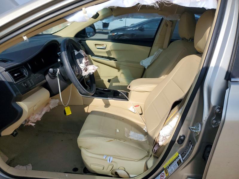 98417695 :رقم المزاد ، 4T1BF1FK7HU302777 vin ، 2017 Toyota Camry مزاد بيع