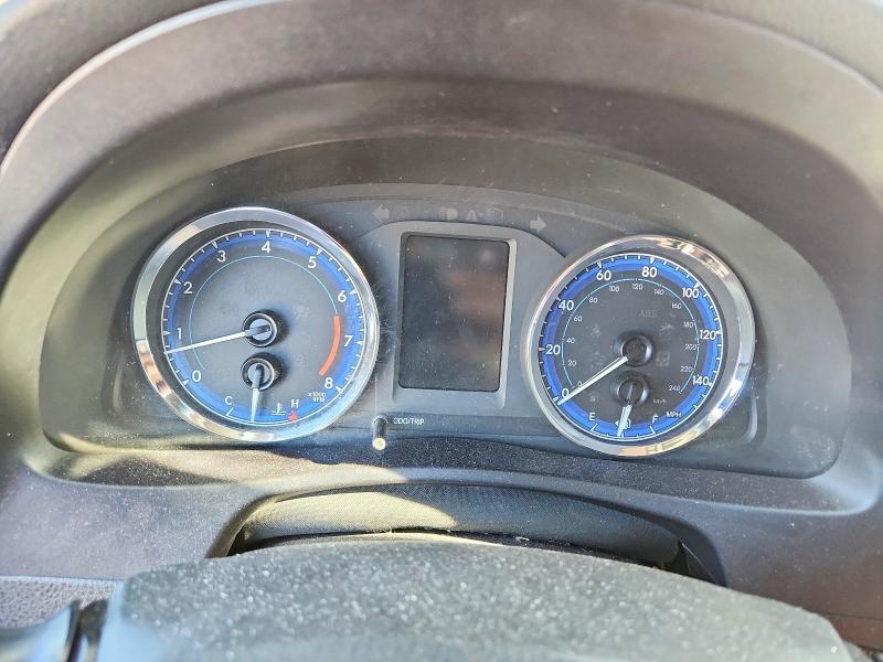 73113335 :رقم المزاد ، 5YFBURHE1HP665038 vin ، 2017 Toyota Corolla مزاد بيع