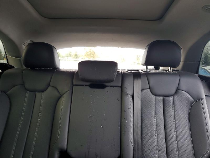 72219215 :رقم المزاد ، WA1CAAFY2M2068835 vin ، 2021 Audi Q5 مزاد بيع