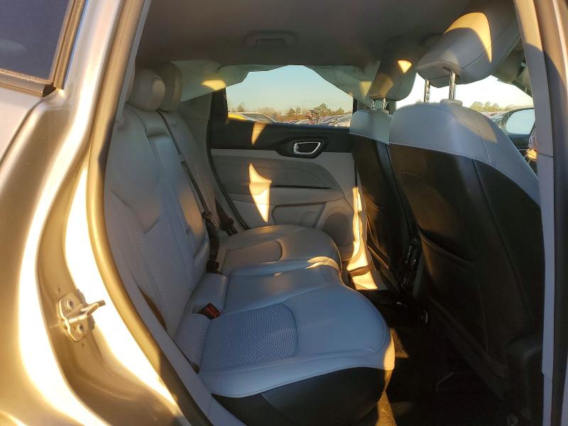 73118745 :رقم المزاد ، 3C4NJDBB5NT121187 vin ، 2022 Jeep Compass مزاد بيع