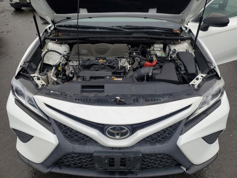 97194745 :رقم المزاد ، 4T1G11AK6LU865114 vin ، 2020 Toyota Camry مزاد بيع