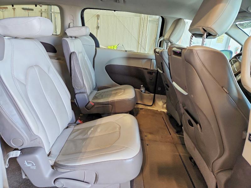 Продажа на аукционе авто 2017 Chrysler Pacifica, vin: 2C4RC1EG3HR570179, номер лота: 74701575