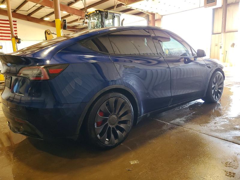 72644215 :رقم المزاد ، 5YJYGDEF4LF005145 vin ، 2020 Tesla Model Y مزاد بيع