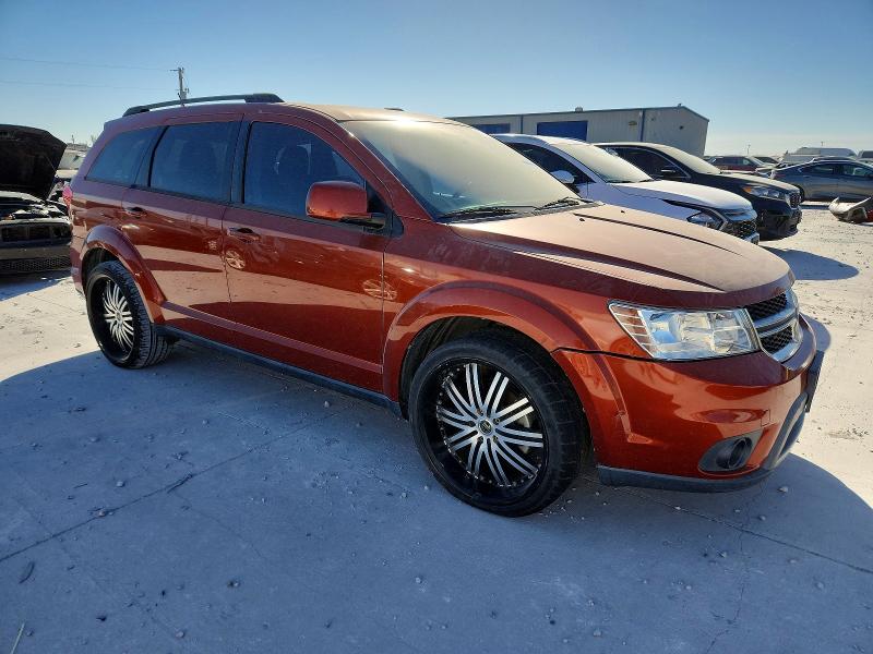 2014 Dodge Journey მანქანა იყიდება აუქციონზე, vin: 3C4PDCBG2ET102375, აუქციონის ნომერი: 72787455