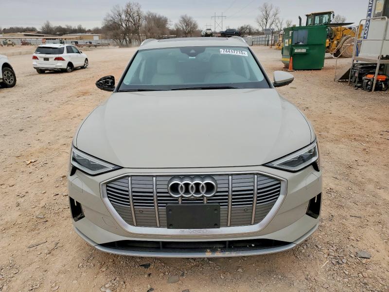 Aukcja sprzedaży 2021 Audi E-tron S P, vin: WA1LAAGE6MB016144, numer aukcji: 74417715