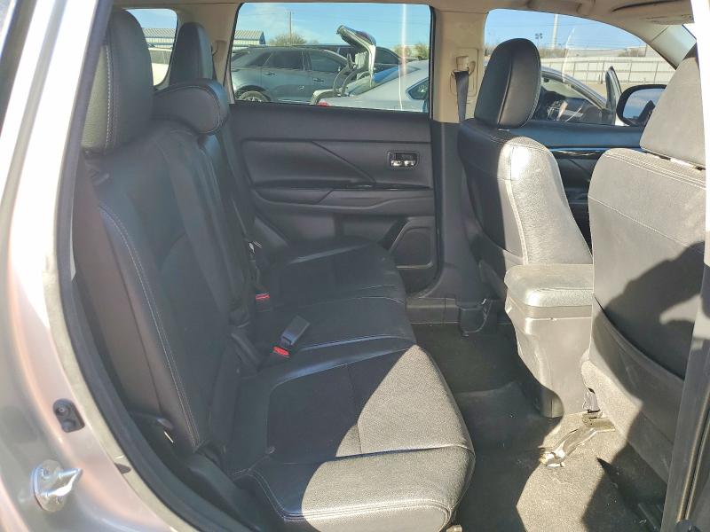 Продаж на аукціоні авто 2018 Mitsubishi Outlander, vin: JA4AZ3A3XJZ053686, номер лоту: 73467445