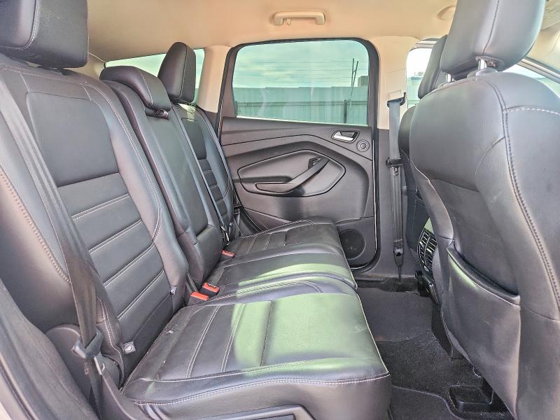 Продаж на аукціоні авто 2019 Ford Escape, vin: 1FMCU9J9XKUA30245, номер лоту: 99658235