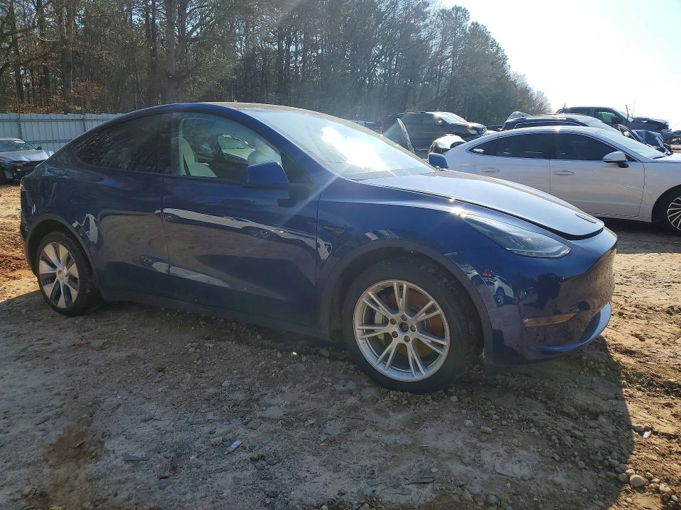2022 Tesla Model Y მანქანა იყიდება აუქციონზე, vin: 7SAYGDEE5NF515789, აუქციონის ნომერი: 75383245