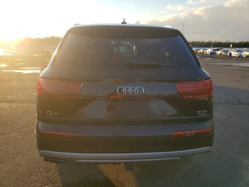 Продаж на аукціоні авто 2017 Audi Q7, vin: WA1VAAF76HD001939, номер лоту: 73069175