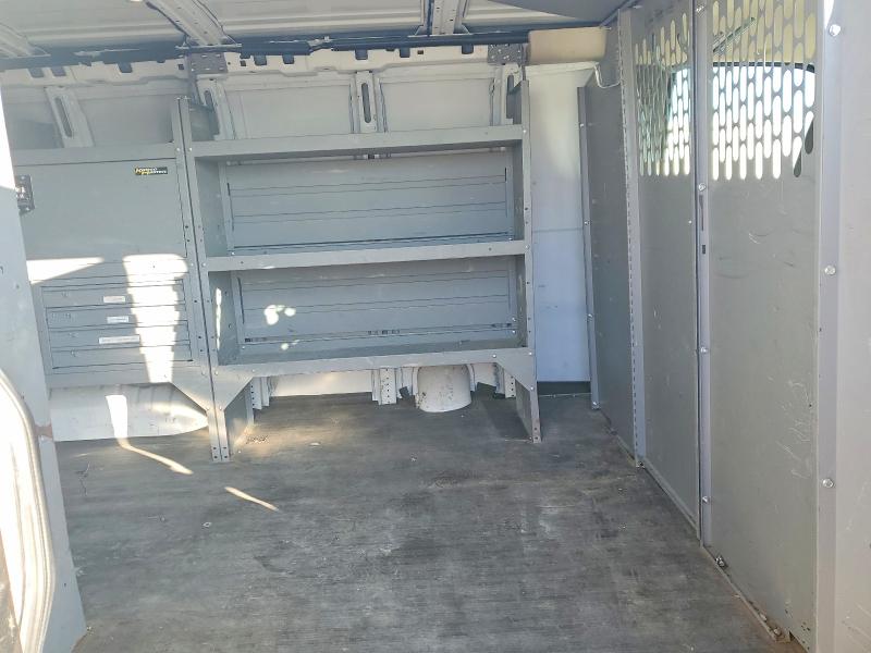 98376535 :رقم المزاد ، 1GCWGAFP4K1164395 vin ، 2019 Chevrolet Express G2 مزاد بيع