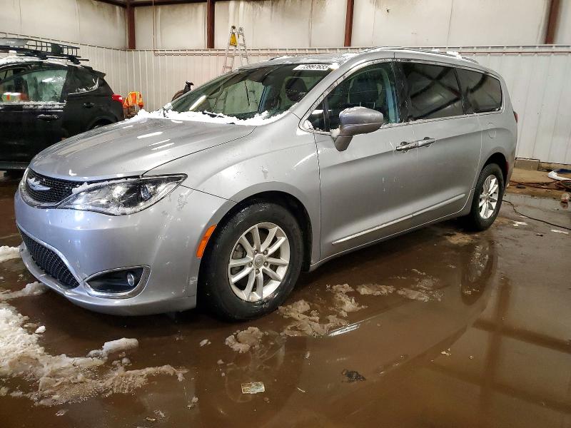 73997655 :رقم المزاد ، 2C4RC1BG7JR279596 vin ، 2018 Chrysler Pacifica مزاد بيع