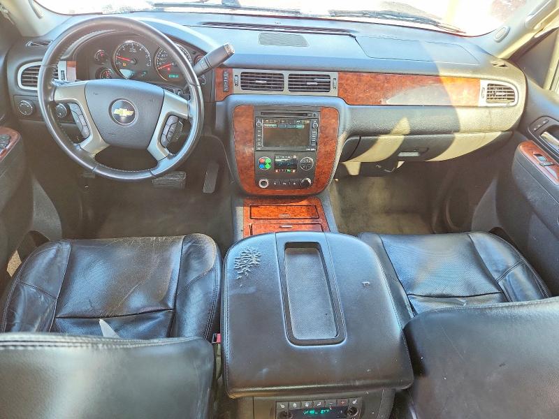 2010 Chevrolet Tahoe K150 მანქანა იყიდება აუქციონზე, vin: 1GNUKCE0XAR223026, აუქციონის ნომერი: 73899805