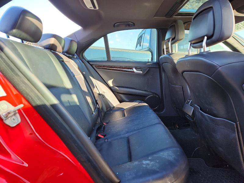 2012 Mercedes-benz C მანქანა იყიდება აუქციონზე, vin: WDDGF8BB7CR209137, აუქციონის ნომერი: 73978075