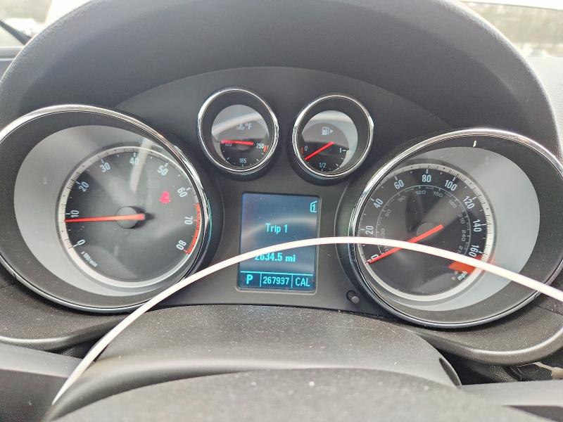 99498875 :رقم المزاد ، W04GN5EC4B1123193 vin ، 2011 Buick Regal مزاد بيع