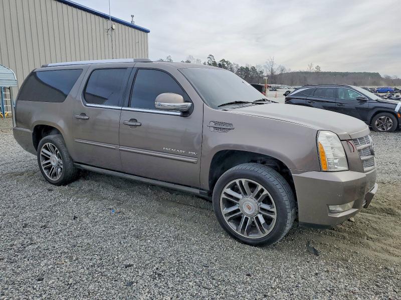 98876355 :رقم المزاد ، 1GYS3JEF8DR172260 vin ، 2013 Cadillac Escalade مزاد بيع