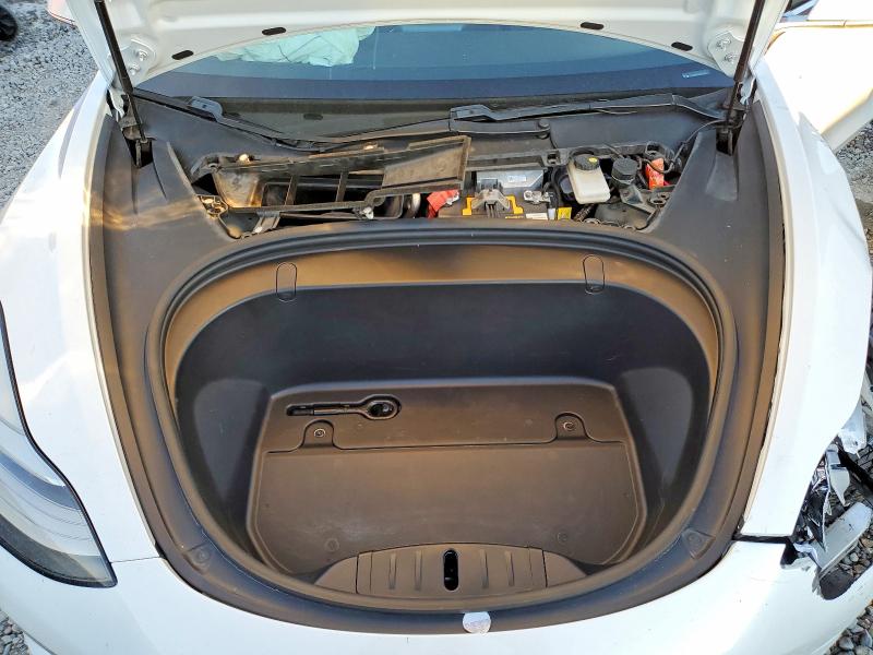 Продажа на аукционе авто 2019 Tesla Model 3, vin: 5YJ3E1EB8KF510647, номер лота: 74923075