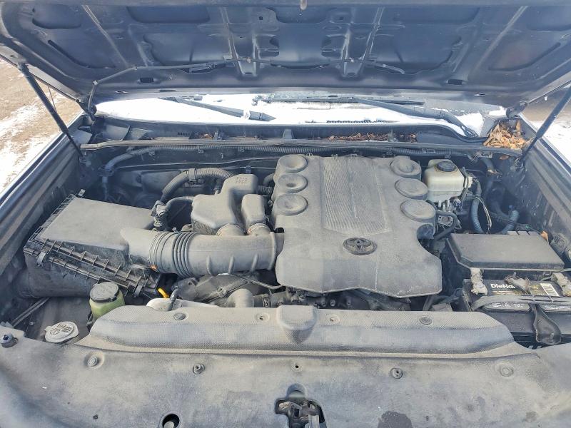 74593245 :رقم المزاد ، JTEZU5JR8B5028507 vin ، 2011 Toyota 4runner Sr مزاد بيع