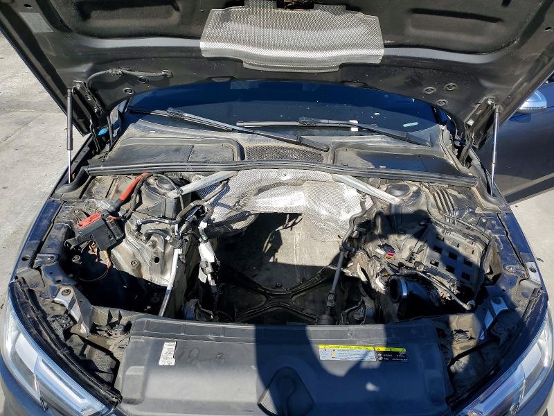 2018 Audi S4 მანქანა იყიდება აუქციონზე, vin: WAUB4AF44JA214415, აუქციონის ნომერი: 99143425