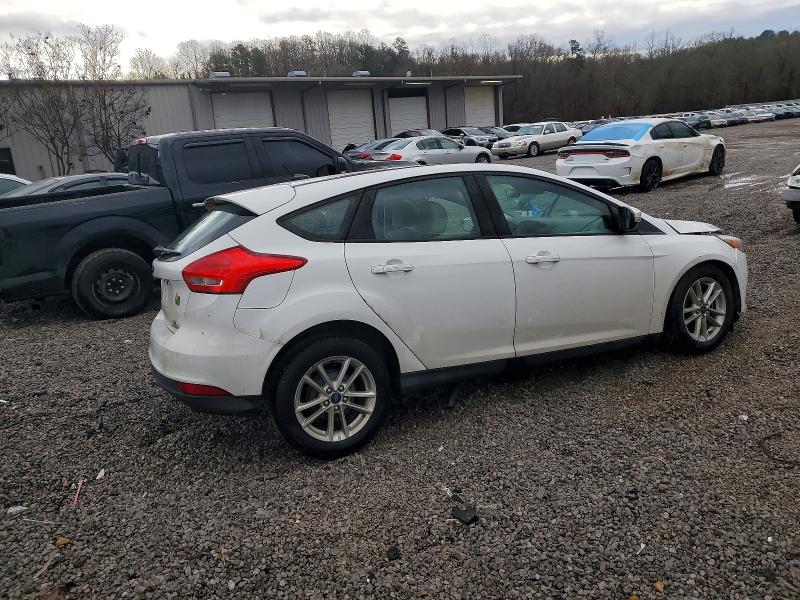 99702515 :رقم المزاد ، 1FADP3K28GL232471 vin ، 2016 Ford Focus مزاد بيع