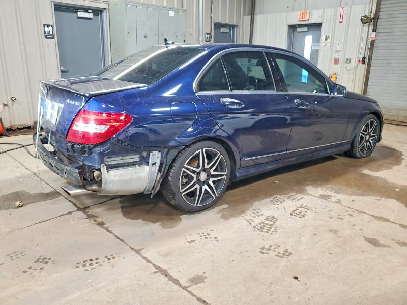 Продажа на аукционе авто 2013 Mercedes-benz C, vin: WDDGF8AB2DG130845, номер лота: 72847195