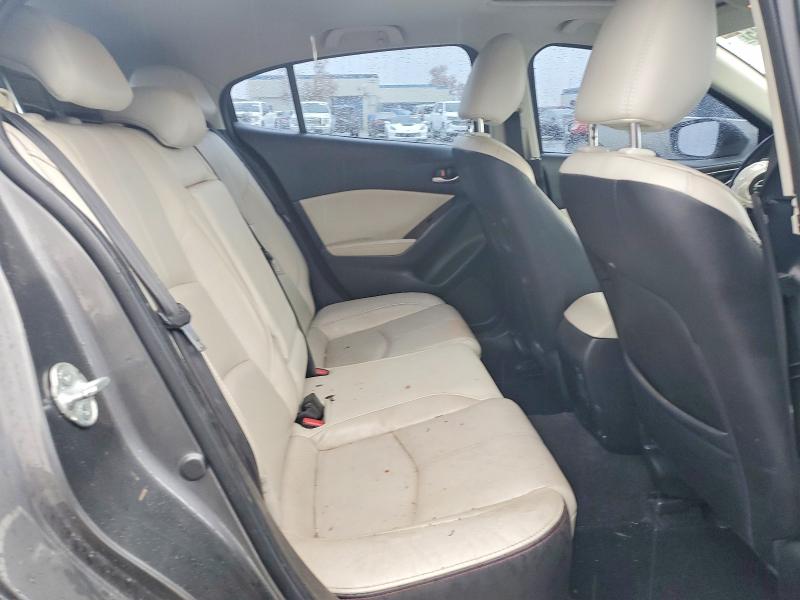 Aukcja sprzedaży 2018 Mazda 3, vin: 3MZBN1M37JM230957, numer aukcji: 73643445