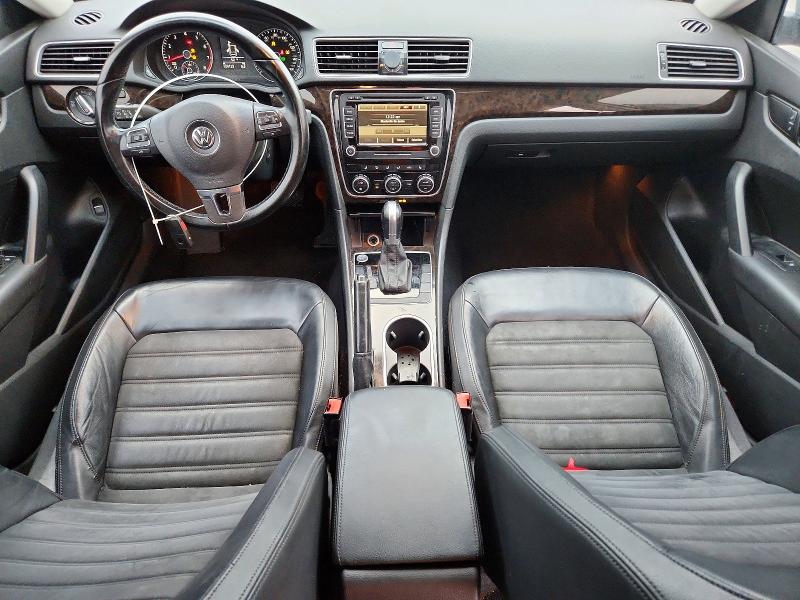 Продажа на аукционе авто 2015 Volkswagen Passat, vin: 1VWCT7A34FC027986, номер лота: 73993535