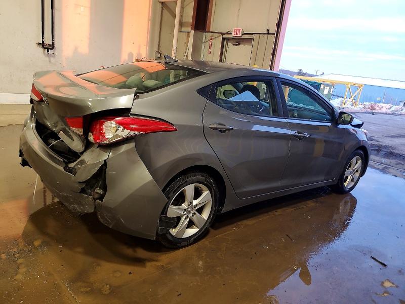 74354865 :رقم المزاد ، 5NPDH4AE9DH352174 vin ، 2013 Hyundai Elantra مزاد بيع