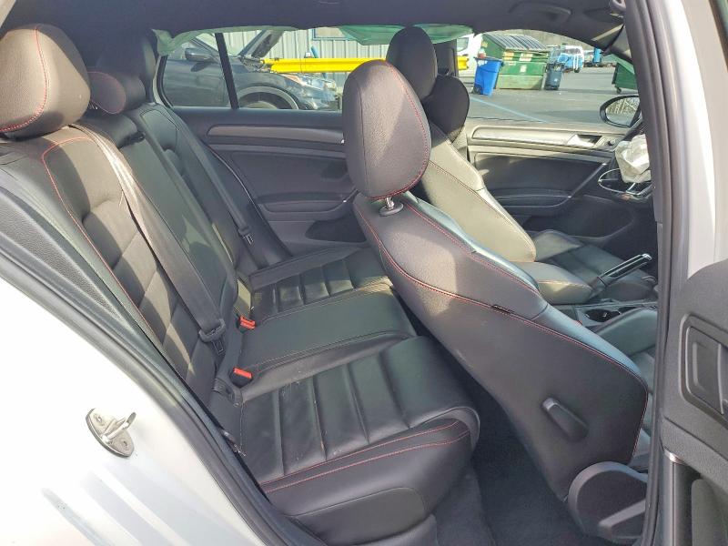 74892955 :رقم المزاد ، 3VW547AU0JM264738 vin ، 2018 Volkswagen Gti مزاد بيع