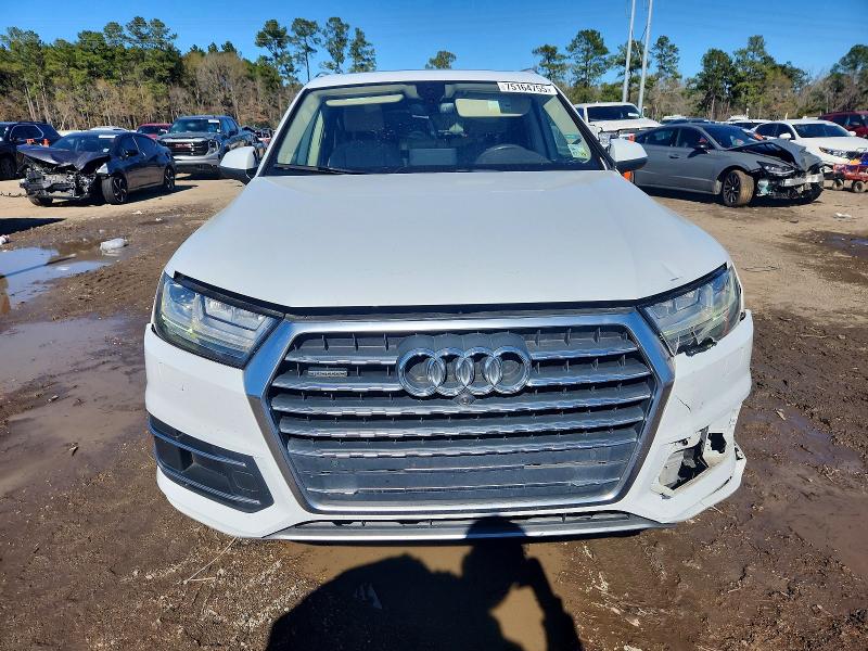 2018 Audi Q7 მანქანა იყიდება აუქციონზე, vin: WA1LHAF7XJD019529, აუქციონის ნომერი: 75164755