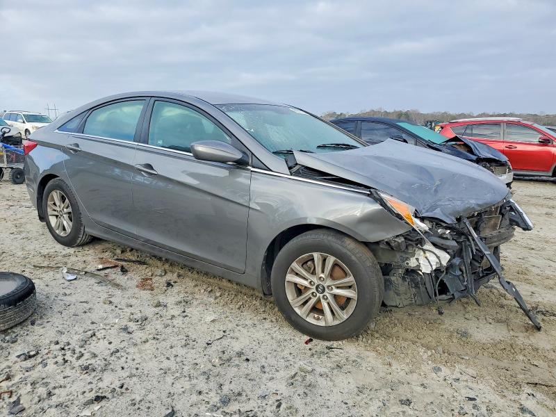 99931755 :رقم المزاد ، 5NPEB4AC8DH627702 vin ، 2013 Hyundai Sonata مزاد بيع
