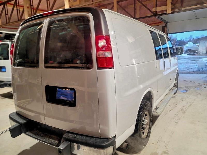 Auction sale of the 2017 Gmc Savana G25, vin: 1GTW7AFF9H1122384, lot number: 72926545
