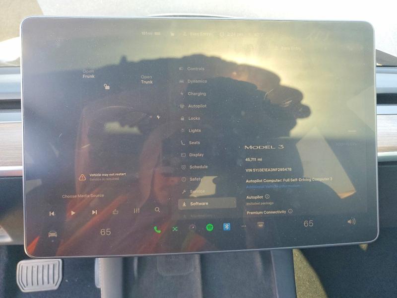 73683705 :رقم المزاد ، 5YJ3E1EA3NF295478 vin ، 2022 Tesla Model 3 مزاد بيع