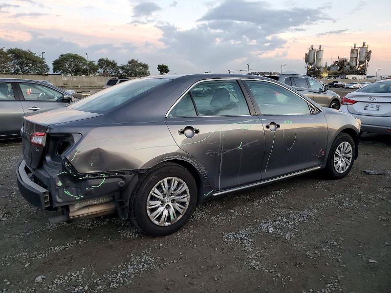 99923025 :رقم المزاد ، 4T4BF1FK9ER396503 vin ، 2014 Toyota Camry مزاد بيع