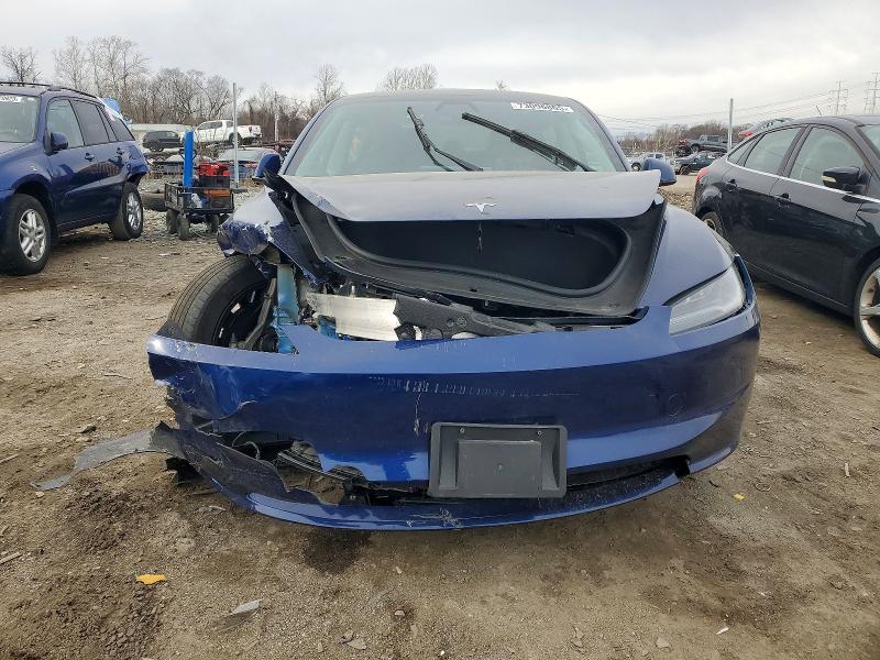 Продажа на аукционе авто 2024 Tesla Model 3, vin: 5YJ3E1EBXRF817196, номер лота: 73096865