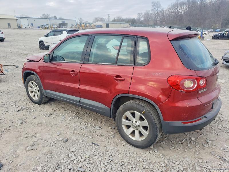 2009 Volkswagen Tiguan მანქანა იყიდება აუქციონზე, vin: WVGAV75N49W001757, აუქციონის ნომერი: 98203105