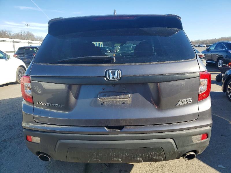 72978835 :رقم المزاد ، 5FNYF8H29KB018488 vin ، 2019 Honda Passport مزاد بيع