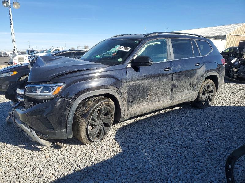 Продажа на аукционе авто 2022 Volkswagen Atlas, vin: 1V2HR2CA8NC558921, номер лота: 74020825