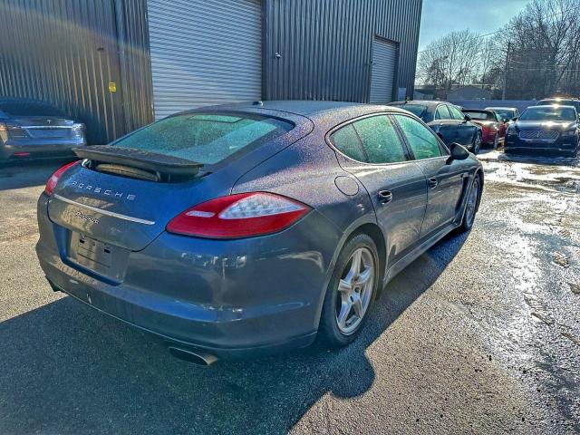 72774885 :رقم المزاد ، WP0AA2A77DL010215 vin ، 2013 Porsche Panamera 2 مزاد بيع