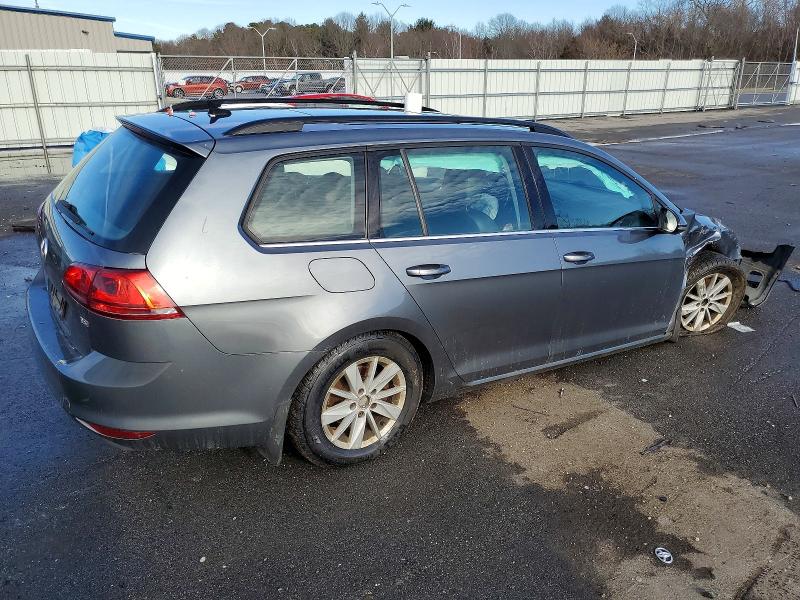 99321585 :رقم المزاد ، 3VWC17AU6HM501517 vin ، 2017 Volkswagen Golf Sportwagen مزاد بيع