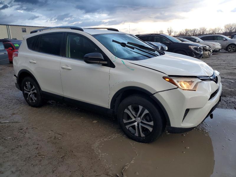 Продажа на аукционе авто 2017 Toyota Rav4, vin: JTMBFREV5HJ123590, номер лота: 72268015