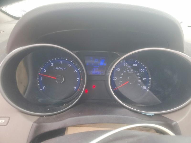 2011 Hyundai Tucson მანქანა იყიდება აუქციონზე, vin: KM8JU3ACXBU297028, აუქციონის ნომერი: 74343665