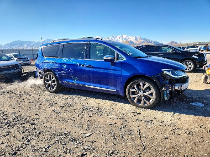 99712335 :رقم المزاد ، 2C4RC1GG5LR211146 vin ، 2020 Chrysler Pacifica مزاد بيع
