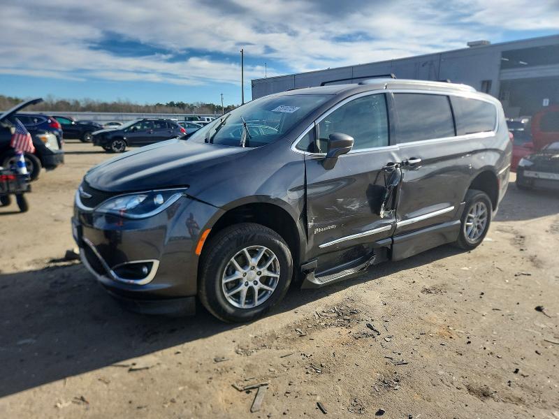 Продаж на аукціоні авто 2020 Chrysler Pacifica, vin: 2C4RC1BG0LR104948, номер лоту: 72374775