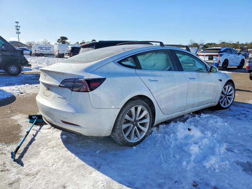 Aukcja sprzedaży 2018 Tesla Model 3, vin: 5YJ3E1EBXJF122012, numer aukcji: 75187805