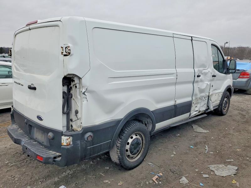 59001186 :رقم المزاد ، 1FTYR2ZM5KKB09894 vin ، 2019 Ford Transit مزاد بيع