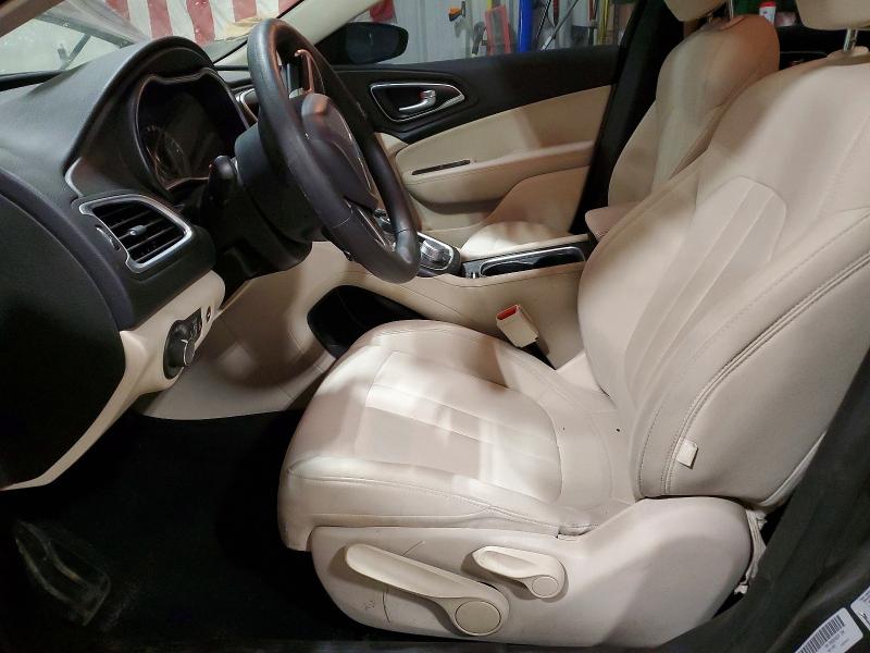 98975445 :رقم المزاد ، 1C3CCCAB8FN742958 vin ، 2015 Chrysler 200 مزاد بيع